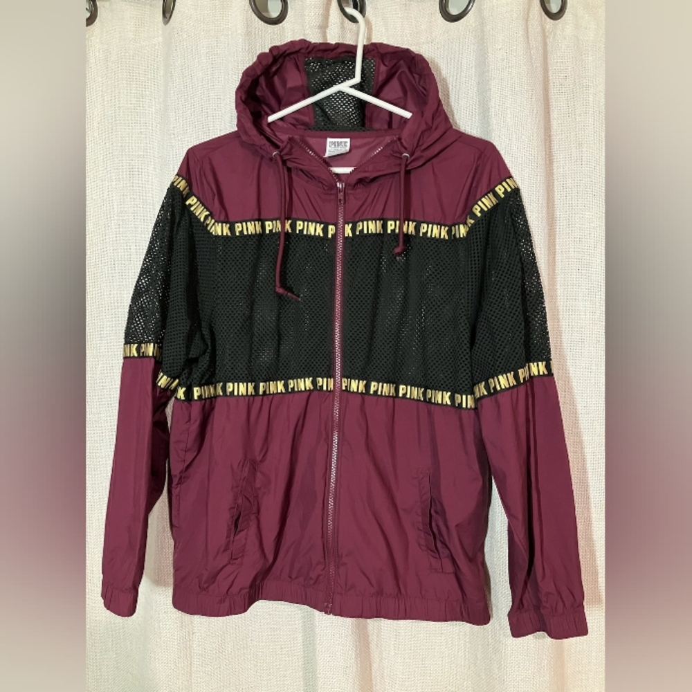 VS Pink zip-up jacket